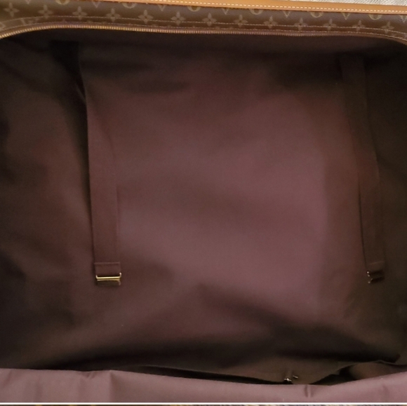 Rare Vintage 1970s 100% Authentic Louis Vuitton Suitcase. - Picture 9 of 15